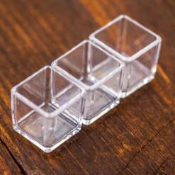 40 Units Mini Acrylic Square Pot For Moss -3cm / 1.2" Side Length 22 40 Units Mini Acrylic Square Pot For Moss -3cm / 1.2" Side Length -Glass Plant Store IMG 6970 2